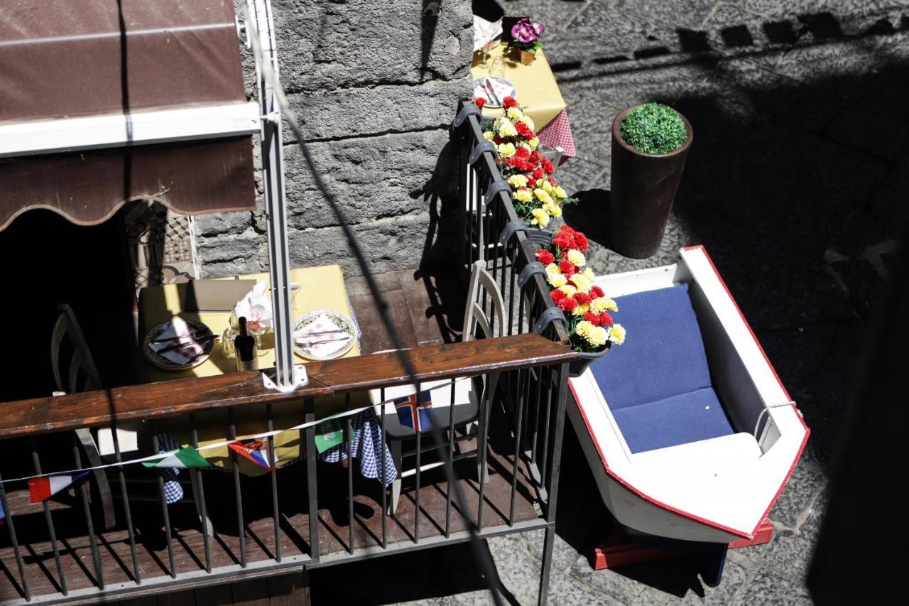 O' Panaro Ai Quartieri Spagnoli By Wonderful Italy Naples Extérieur photo